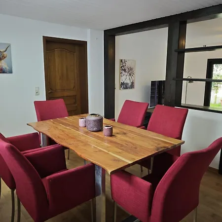 Lejlighed Xl Eifel House Fuer 14 Gaeste Mit Whirlpool, Wintergarten, Mehreren Terrassen Und Balkone Sowie Grossen Garten *