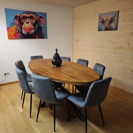 Apartment Xl Eifel House Fuer 14 Gaeste Mit Whirlpool, Wintergarten, Mehreren Terrassen Und Balkone Sowie Grossen Garten Schleiden
