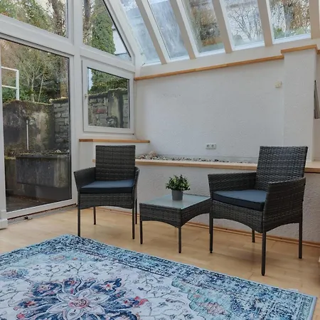 Xl Eifel House Fuer 14 Gaeste Mit Whirlpool, Wintergarten, Mehreren Terrassen Und Balkone Sowie Grossen Garten *